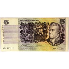 AUSTRALIA 1974 . FIVE 5 DOLLAR BANKNOTE . ERROR . MISSING COLOUR SIMULATIONS